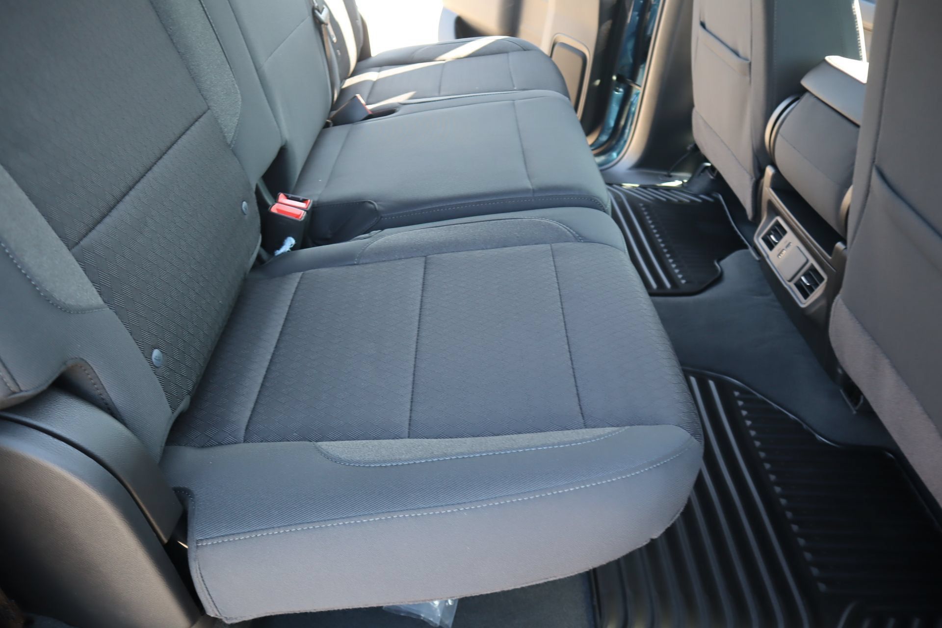 New 2026 Chevrolet Silverado 2500 Custom w/ Custom Value Package AWD/4WD image 16