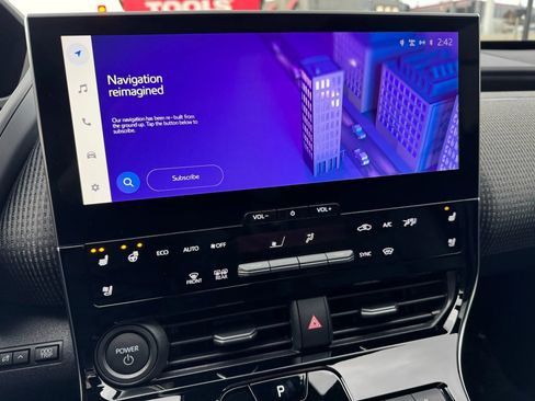 Used 2023 Subaru Solterra AWD image 39