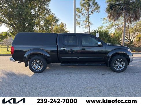 Used 2016 Nissan Frontier SL image 1