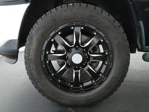 Used 2012 RAM 2500 ST w/ Chrome Appearance Group AWD/4WD image 19