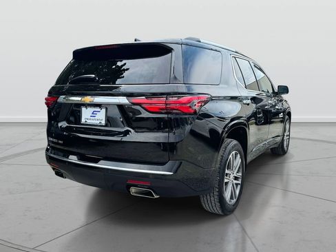 Used 2023 Chevrolet Traverse High Country AWD/4WD image 4