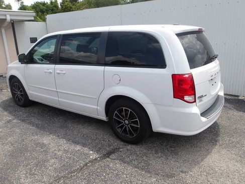 Used 2016 Dodge Grand Caravan R/T w/ Driver Convenience Group image 6