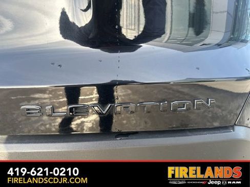 Used 2025 GMC Terrain Elevation image 10