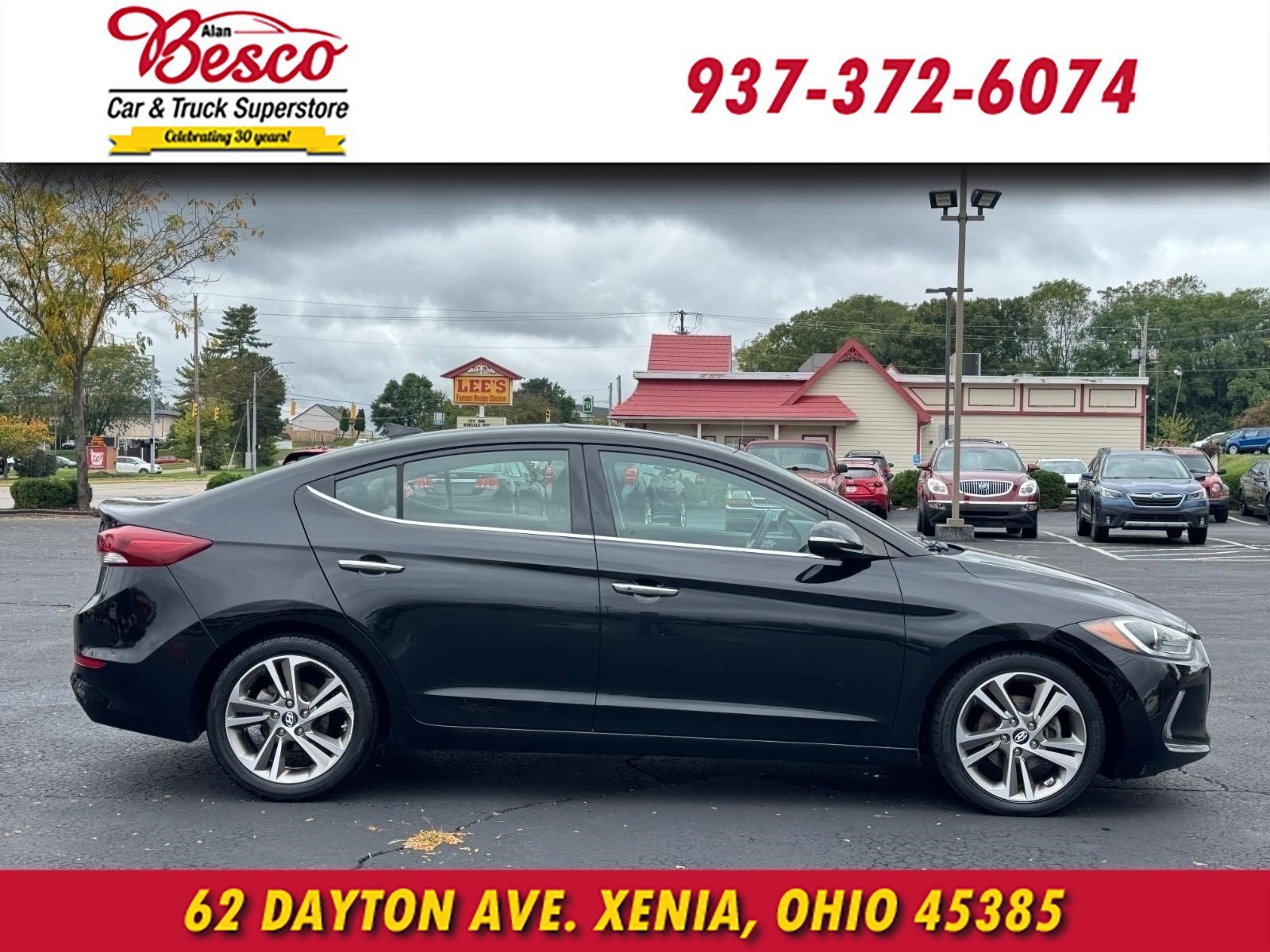 Used 2017 Hyundai Elantra Limited FWD image 3