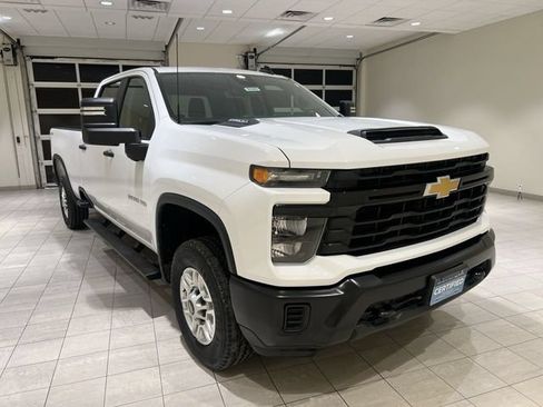 Used 2025 Chevrolet Silverado 2500 W/T w/ WT Convenience Package AWD/4WD image 7