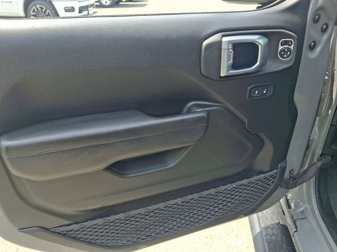 Used 2022 Jeep Wrangler Unlimited Sport AWD/4WD image 22