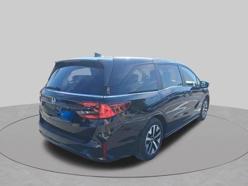 Certified 2025 Honda Odyssey EX-L image 7