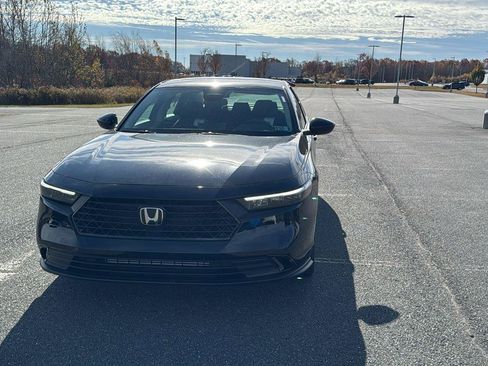 New 2025 Honda Accord SE image 14