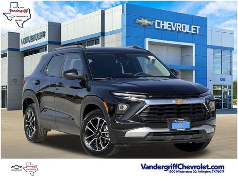 Certified 2025 Chevrolet TrailBlazer LT image 1