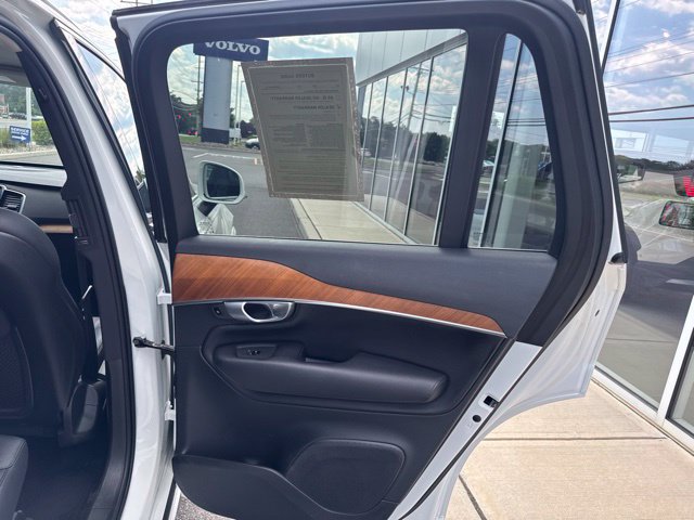 Certified 2023 Volvo XC90 B6 Plus w/ Protection Package Premier AWD/4WD image 12
