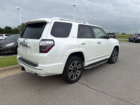 Used 2020 Toyota 4Runner Limited AWD/4WD image 13