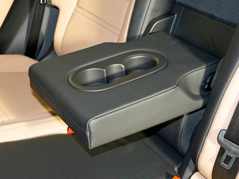 Used 2026 Porsche Cayenne image 20