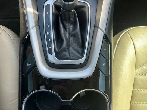 Used 2015 Ford Fusion Energi SE FWD image 14