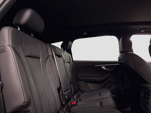 New 2026 Audi Q7 2.0T Premium image 16