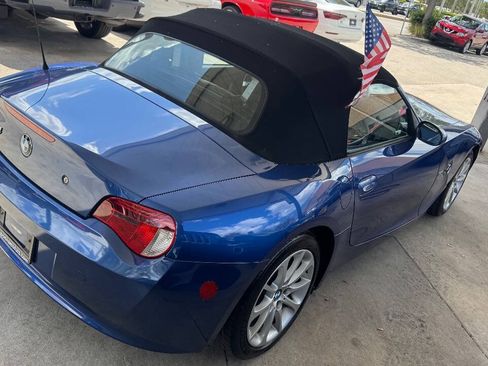 Used 2007 BMW Z4 3.0i RWD image 5