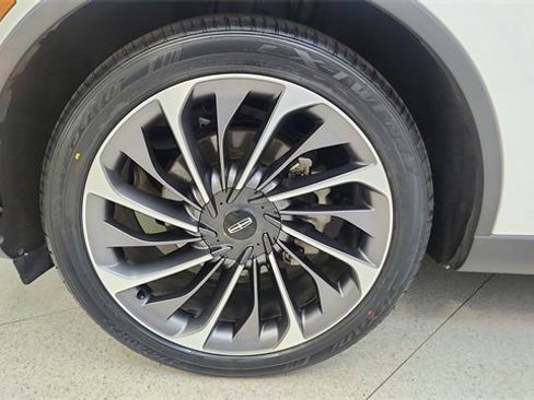 Used 2020 Lincoln Aviator Reserve w/ Equipment Group 202A image 68