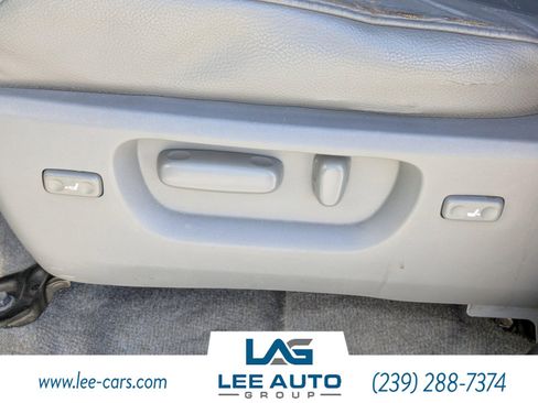 Used 2008 Toyota Sequoia Limited image 17