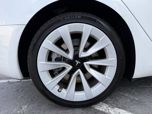 Used 2023 Tesla Model 3 Standard Range RWD image 32