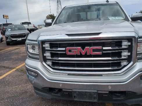 Used 2018 GMC Sierra 1500 SLT w/ Black Pack AWD/4WD image 2