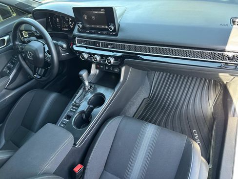 Certified 2025 Honda Civic Sport image 29