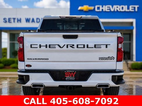 Certified 2023 Chevrolet Silverado 1500 High Country w/ High Country Premium Package AWD/4WD image 6