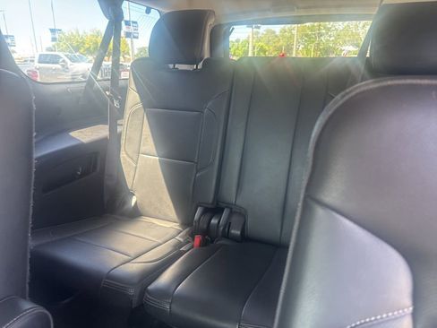 Used 2016 GMC Yukon XL Denali w/ Open Road Package RWD image 13