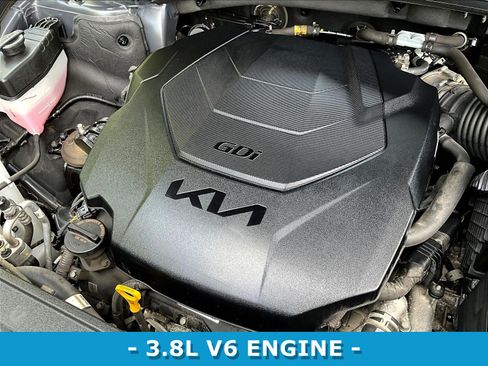 Used 2023 Kia Telluride S FWD image 32