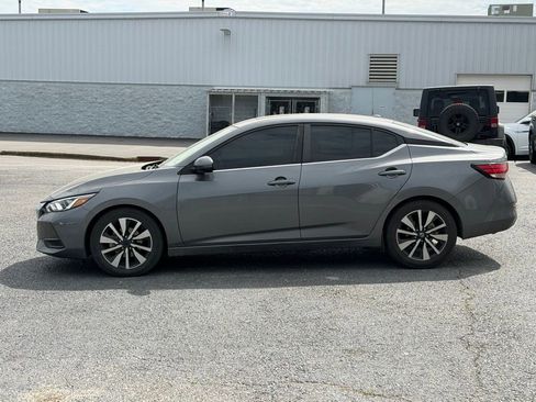 Used 2023 Nissan Sentra SV w/ SV Premium Package image 8