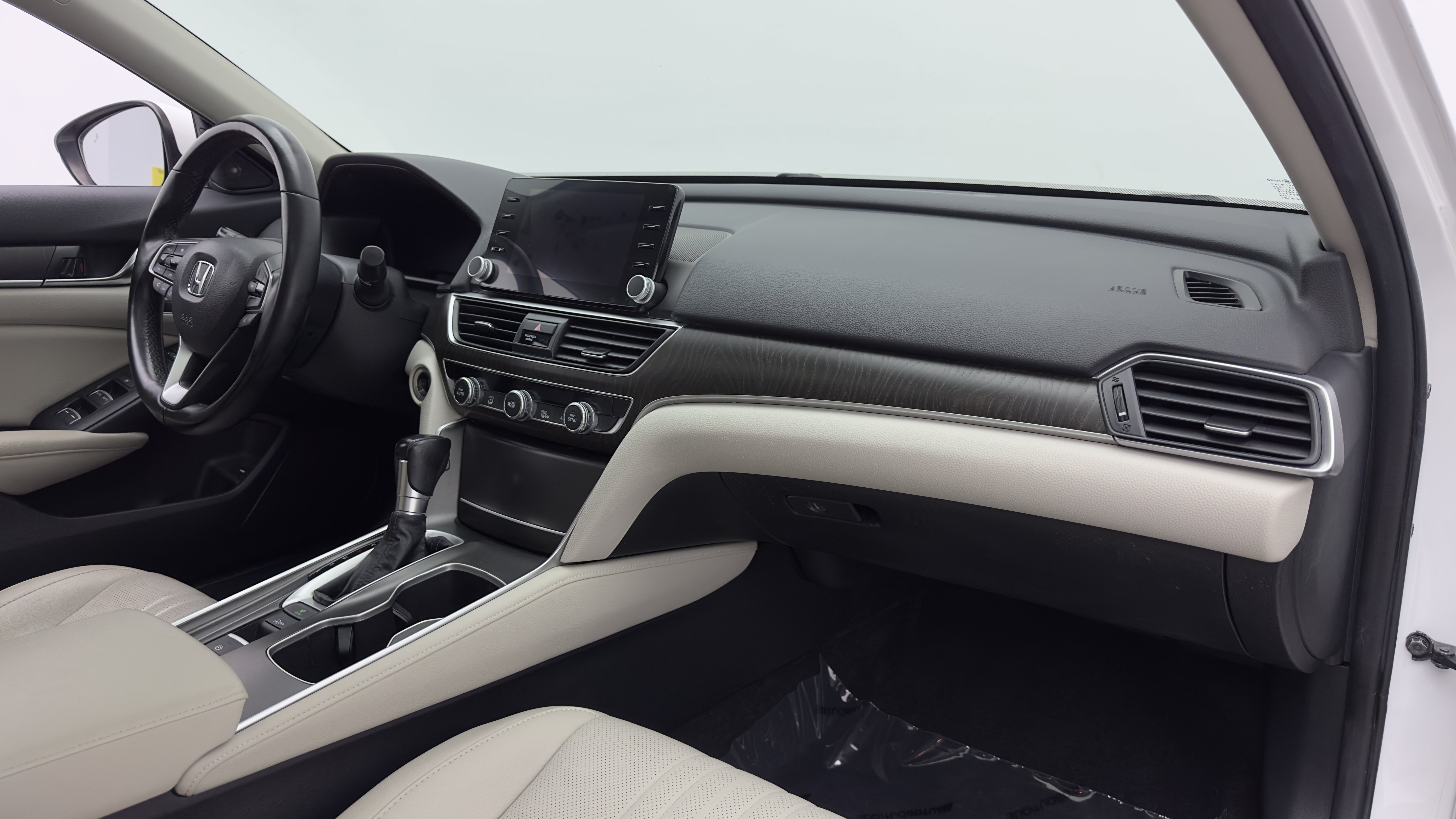 Used 2022 Honda Accord EX-L image 34