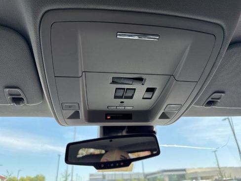 Used 2018 GMC Sierra 1500 SLT image 11