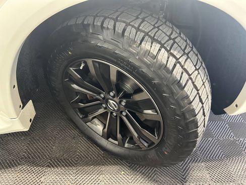 Used 2019 Nissan Armada Platinum w/ Captain's Chairs Package image 40