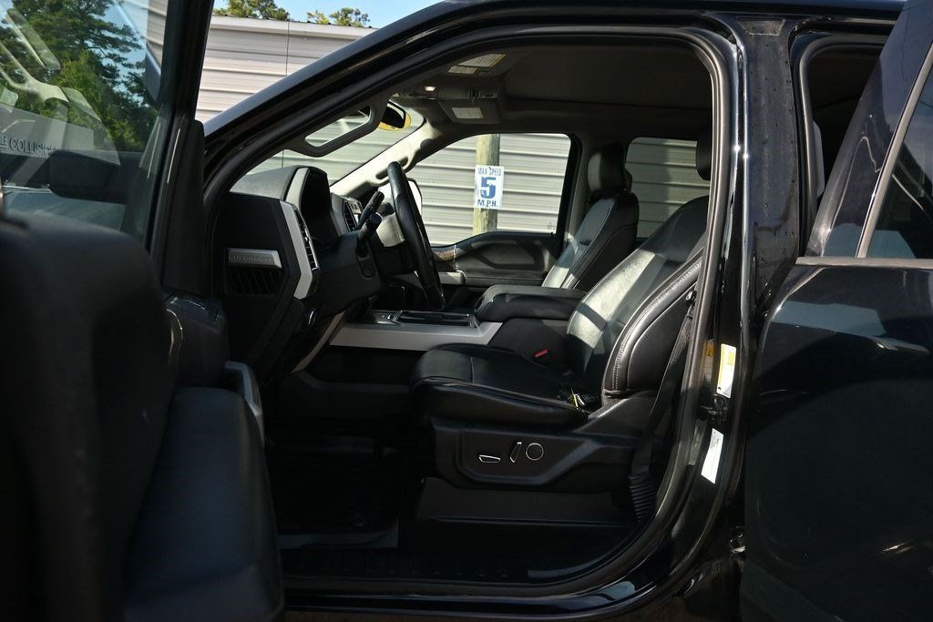 Used 2017 Ford F350 Lariat AWD/4WD image 30