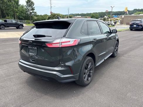 Used 2024 Ford Edge SE w/ Black Appearance Package AWD/4WD image 7