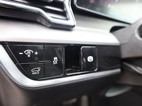 Used 2023 Kia Sportage SX image 19