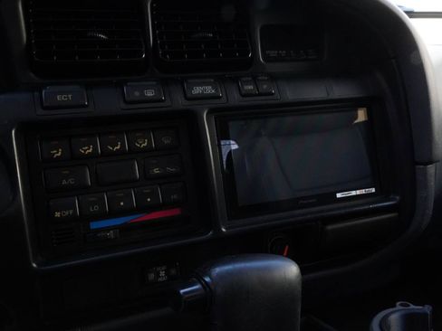 Used 1994 Toyota Land Cruiser AWD/4WD image 34