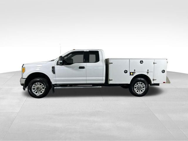 Used 2017 Ford F250 XLT w/ XLT Value Package AWD/4WD image 2