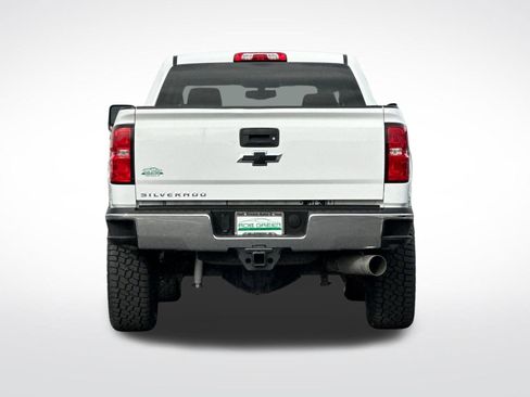 Used 2018 Chevrolet Silverado 2500 LT image 4