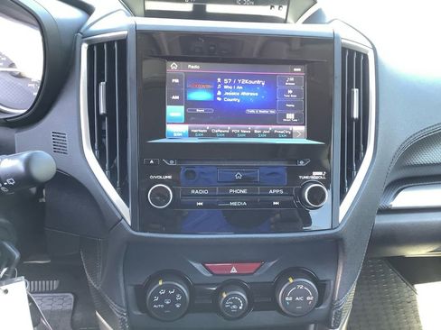 Used 2019 Subaru Forester Premium image 8