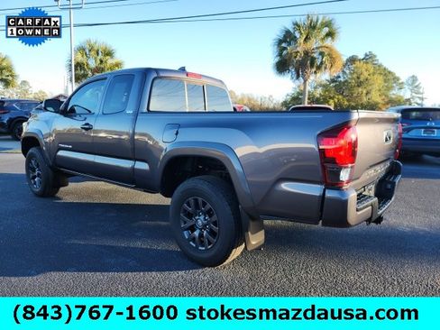 Used 2022 Toyota Tacoma SR5 image 9