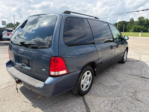 Used 2006 Ford Freestar SE FWD image 19
