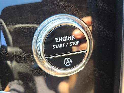 New 2026 Mercedes-Benz GLC 300 4MATIC image 19