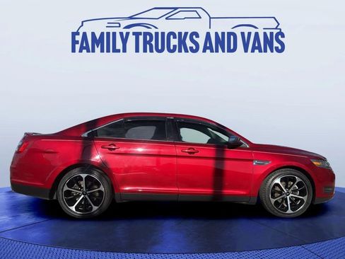 Used 2015 Ford Taurus Limited w/ Equipment Group 301A image 6