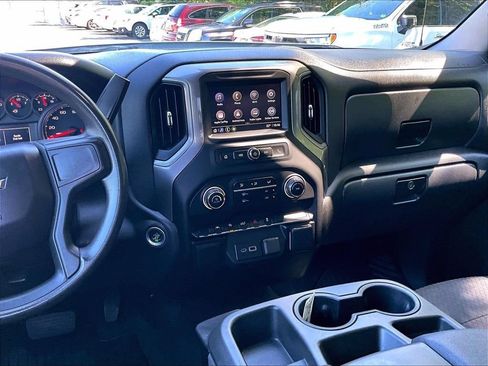 Used 2023 Chevrolet Silverado 1500 Custom AWD/4WD image 17
