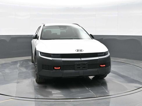 New 2025 Hyundai Ioniq 5 XRT image 2