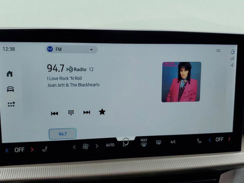 New 2026 Ford Explorer Active image 27