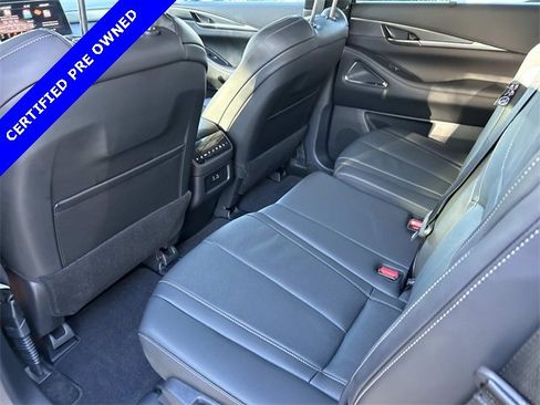 Certified 2025 INFINITI QX60 Luxe image 30