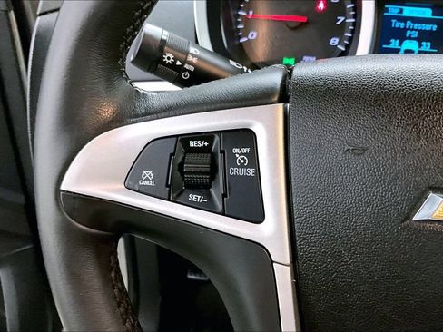 Used 2015 Chevrolet Equinox LT w/ Driver Convenience Package FWD image 11