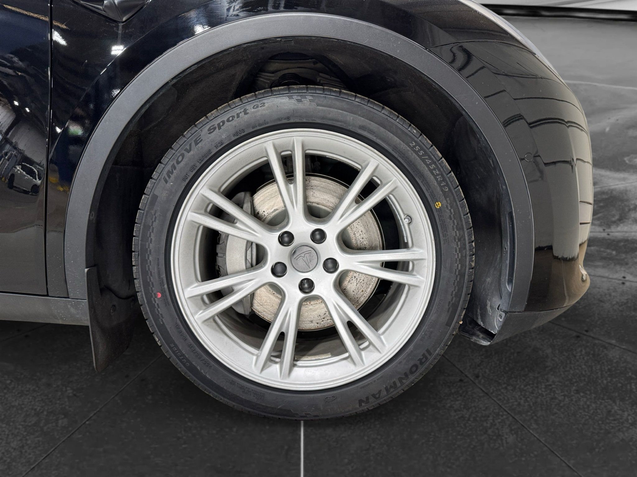 Used 2021 Tesla Model Y Long Range AWD/4WD image 36