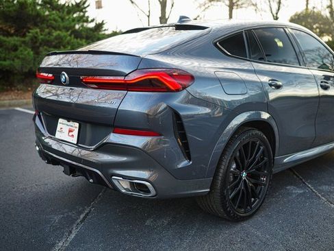Used 2021 BMW X6 xDrive40i w/ M Sport Package image 9