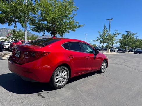 Used 2016 MAZDA MAZDA3 i Grand Touring FWD image 8